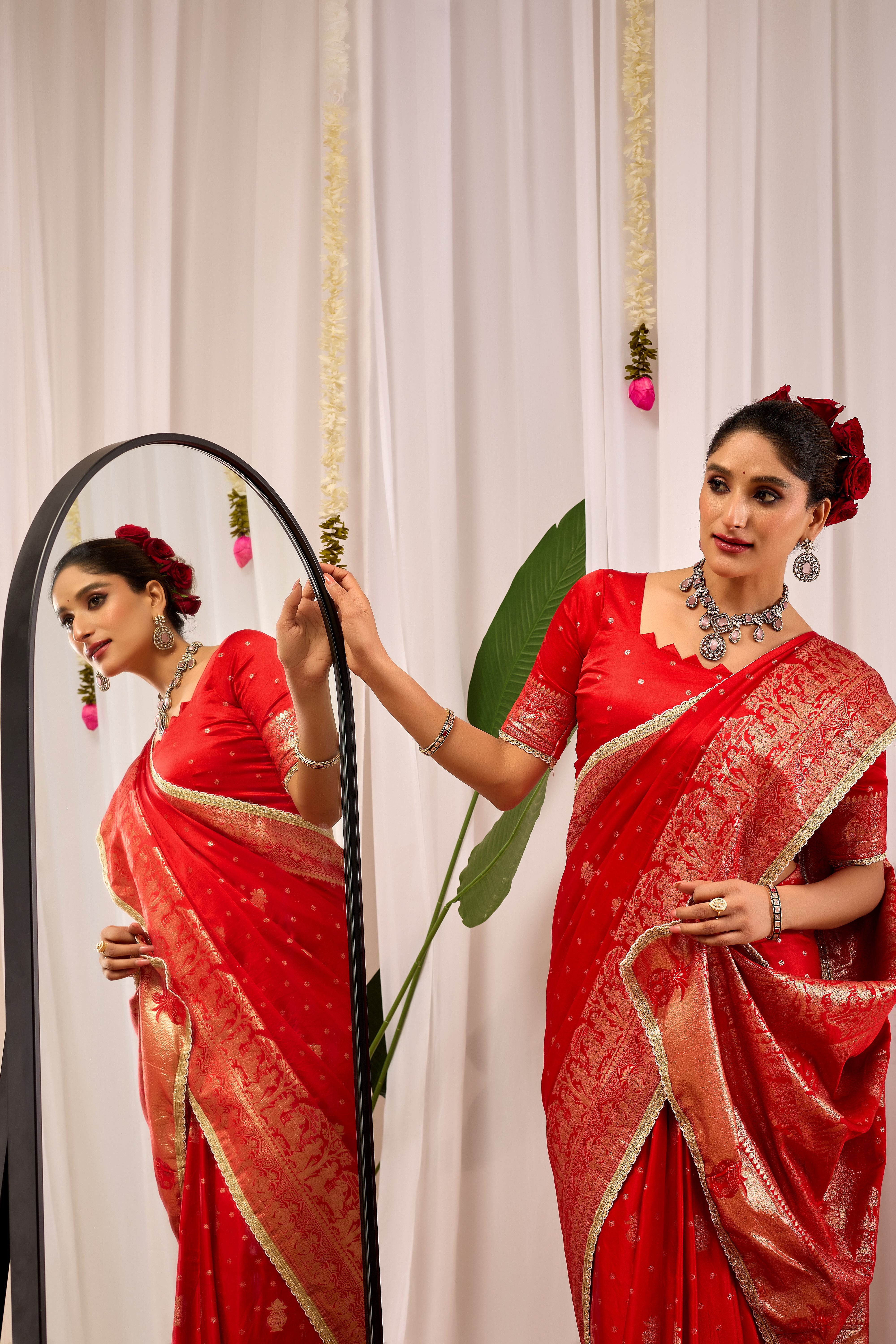 Sindoor Elegance – Crimson Red Satin Silk Saree with Heritage Gold Zari Weaving