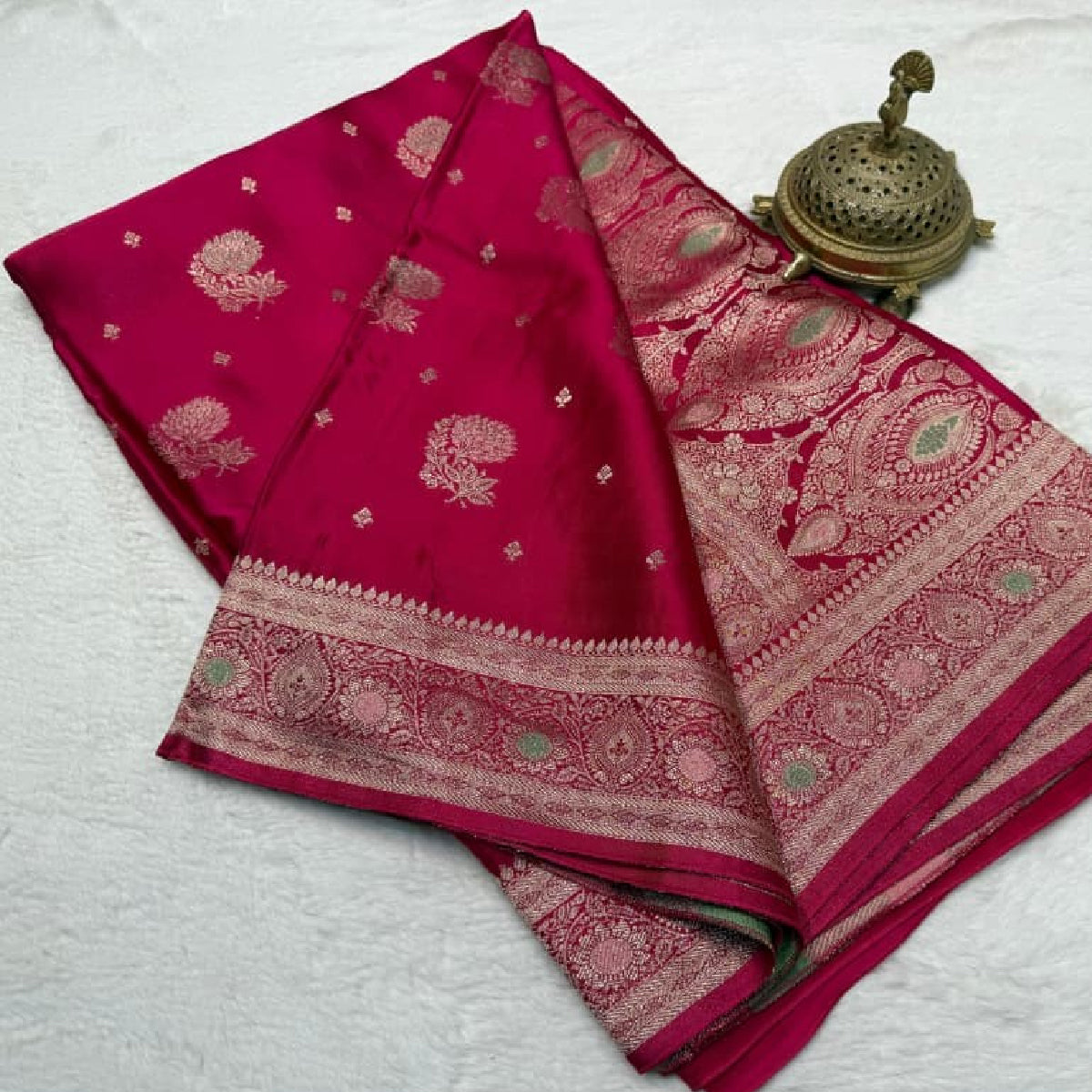 Vibrant Rani Pink Kanchipuram Soft Silk Saree with Heavy Zari Border