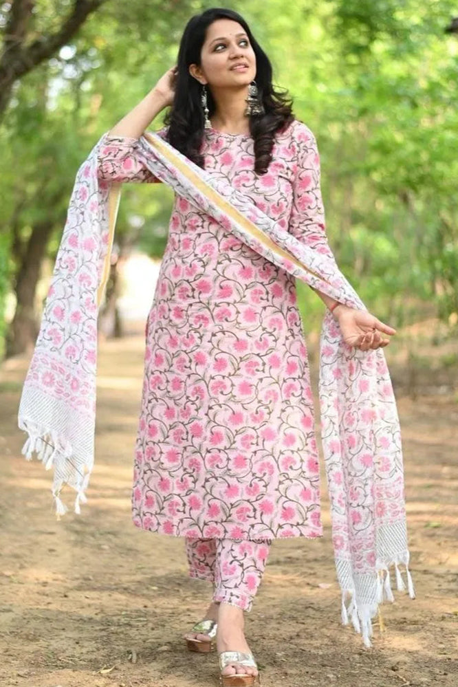 pink multi floral digital straight kurta set