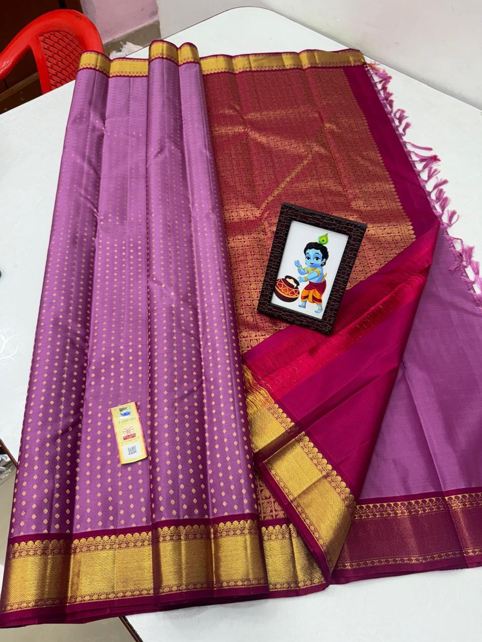 An Heirloom of Beauty: Handloom Kanchipuram with 1000 Motifs