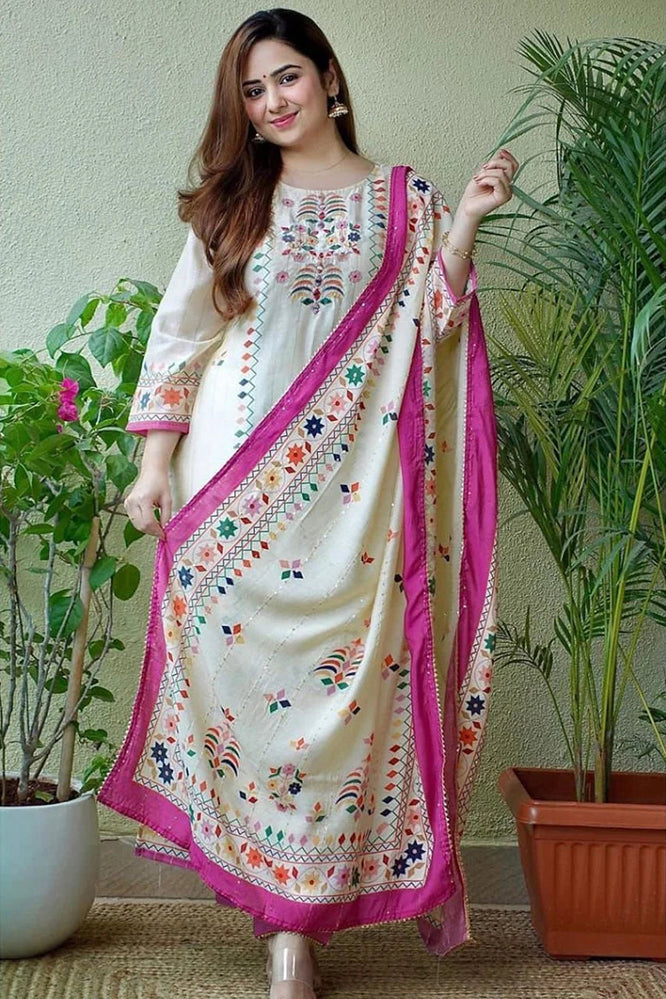 embroidered fancy kurta set