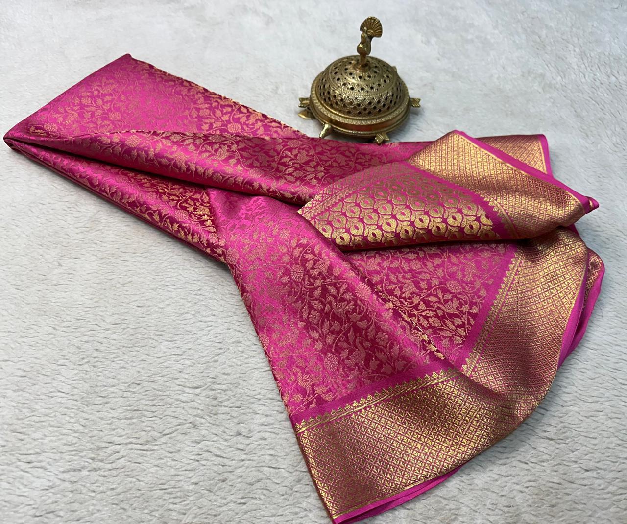 Classic Brocket Soft Silks: Woven Texture, Subtle Shine