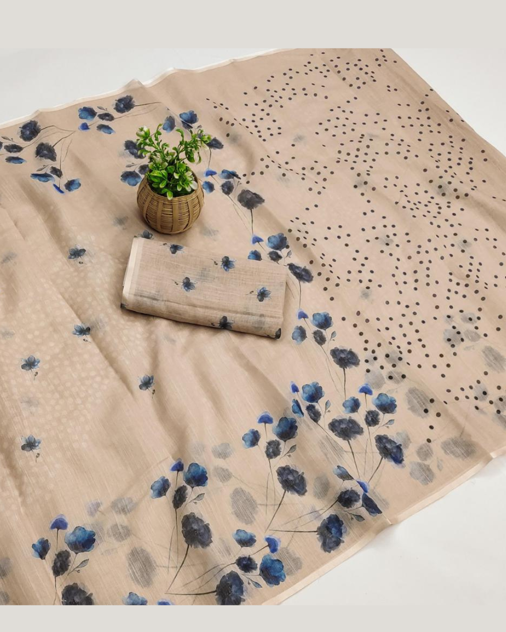 Pure Linen Saree in Beige, With Printed Blouse