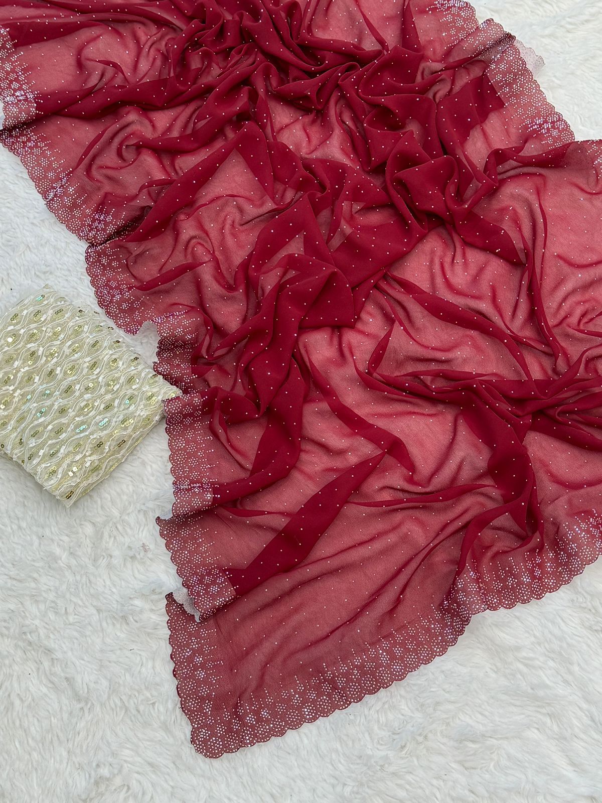 bollywood red saree