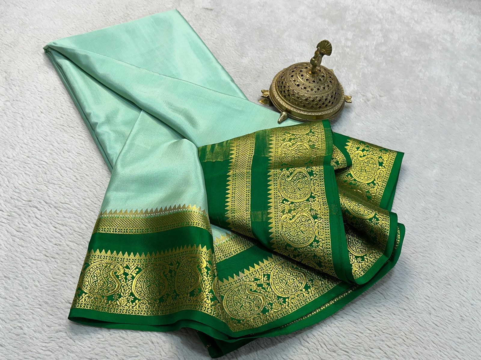 Silken Splendor: Majestic Mysore Silk Saree