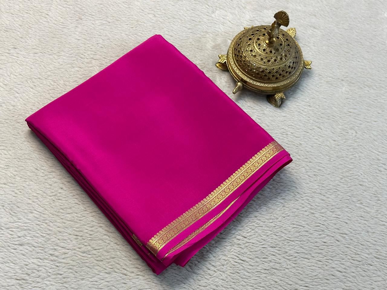 Unveil Grace: Small Border Sarees with Intricate Line Pallu in Bold Solid Shades