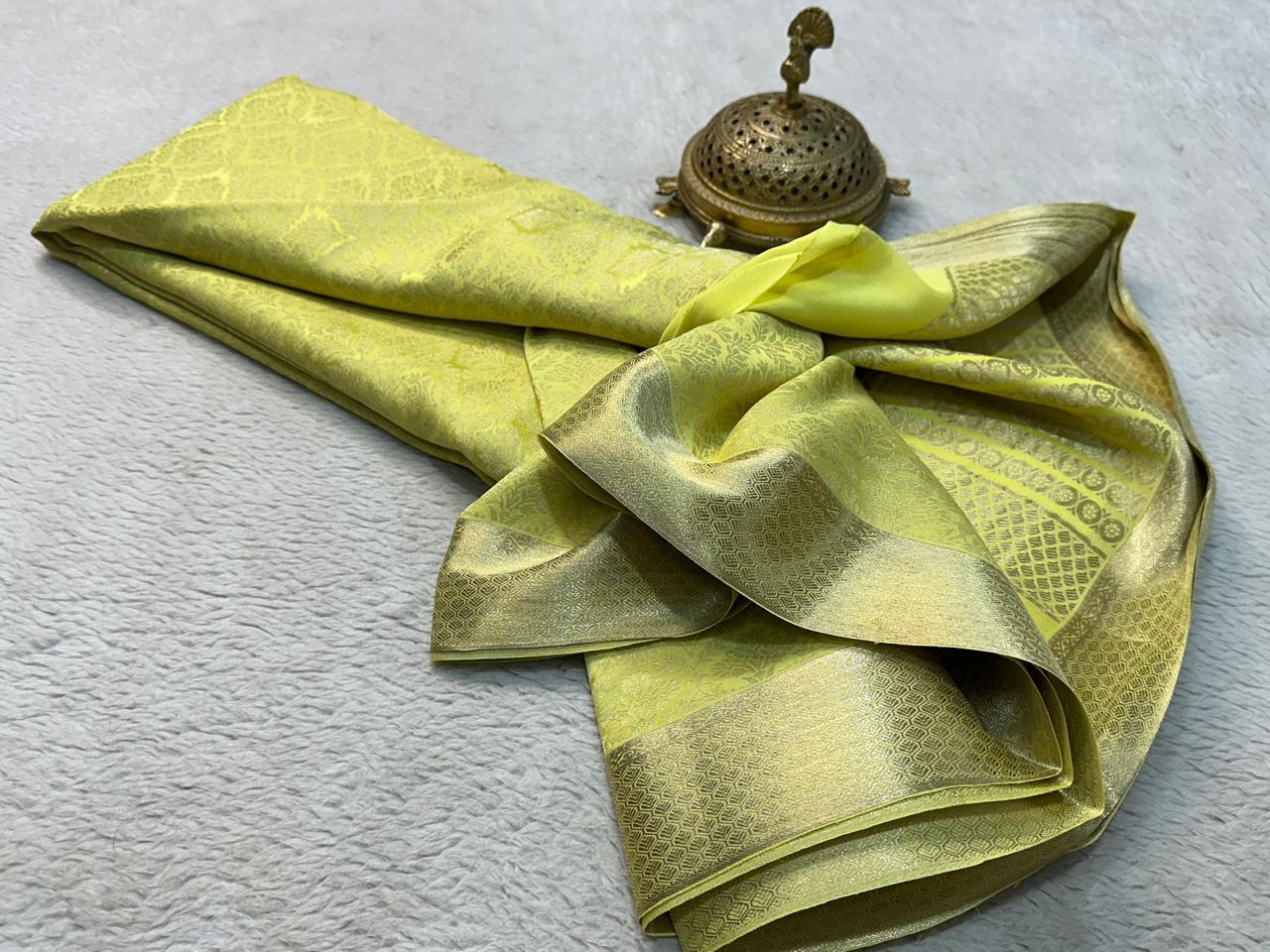 New Design Bridal Wear Silk Saree in Brocade Weave – Glamour Meets Grace