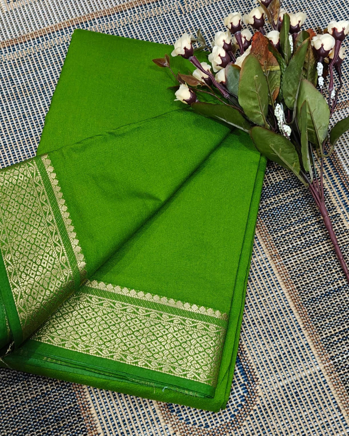 Green Pure Silk Saree in Magenta with Rich Zari Work for Wedding