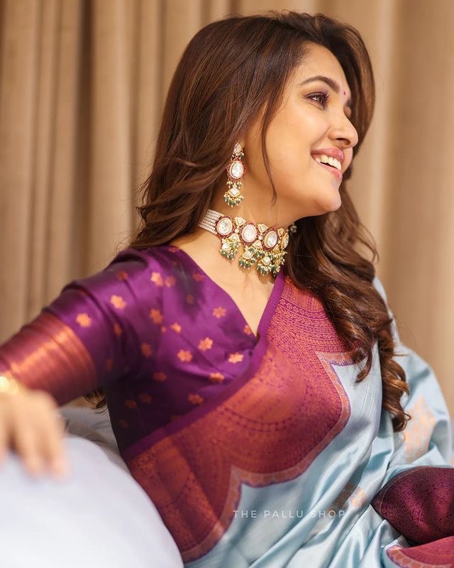 sky color banarasi silk saree