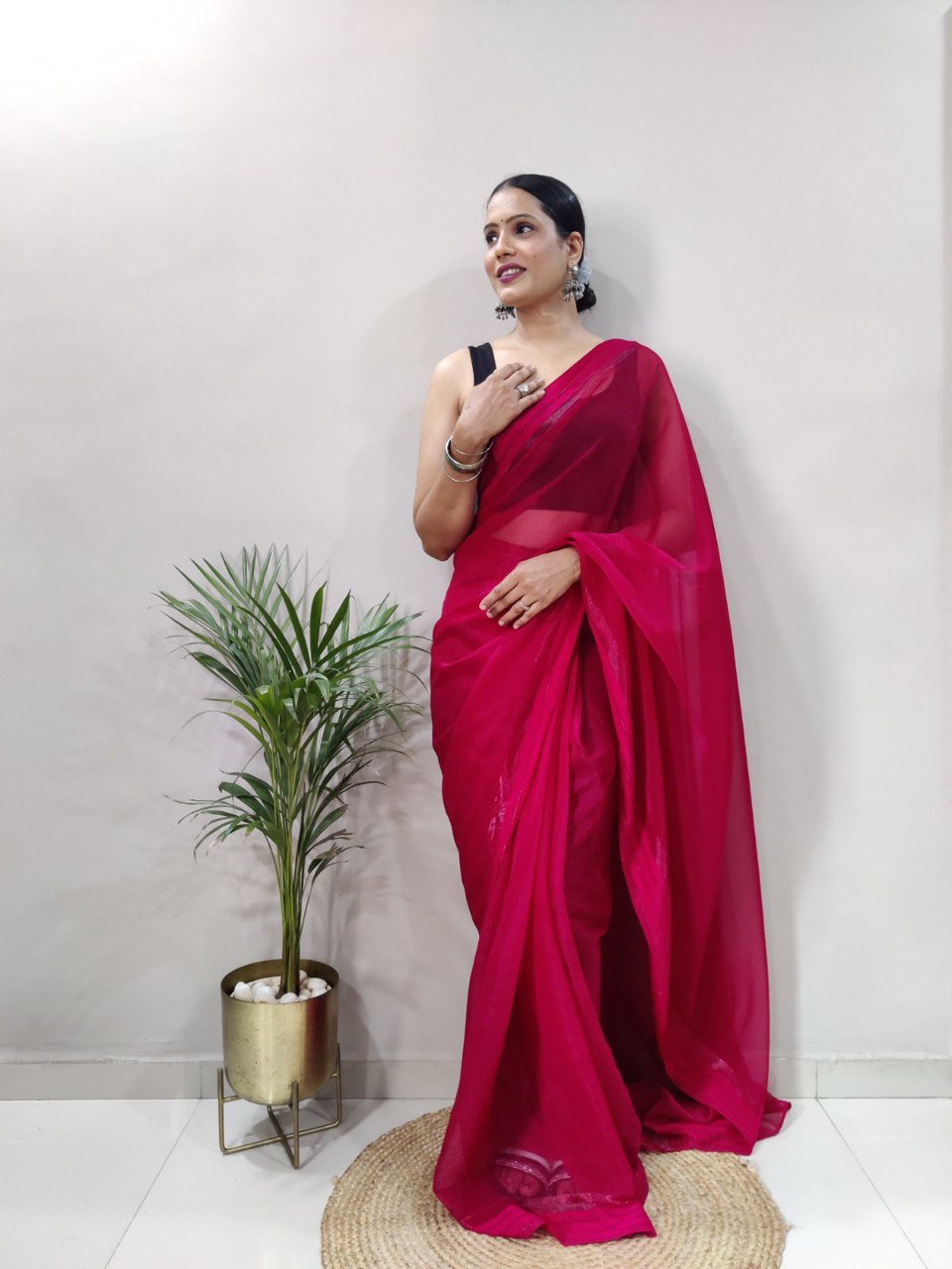 red color soft silk saree