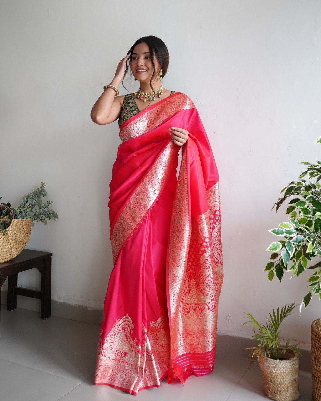 wedding saree for women in red