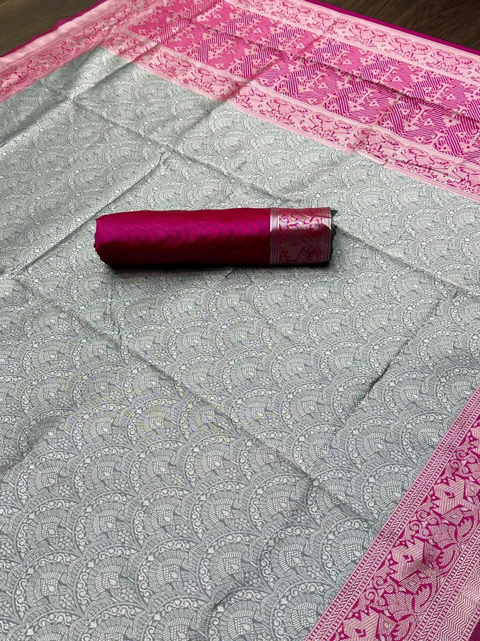 Sophisticated Grey Banarasi Silk Saree, Embellished with Intricate Mashtani Weaving