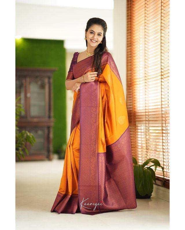 jacquard saree for wedding