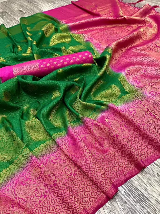 green saree for wedding in jacquard