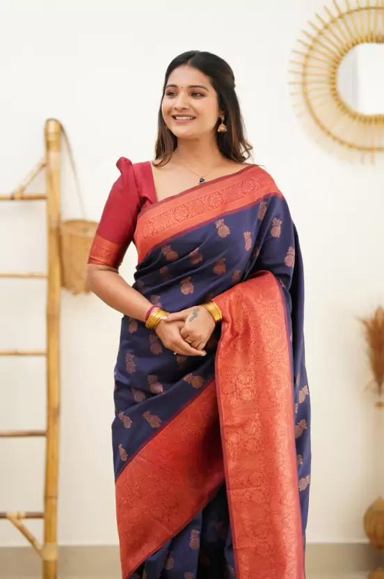 Woven Kanjivaram Jacquard, Pure Silk Saree (Dark Blue)