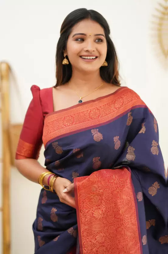 Woven Kanjivaram Jacquard, Pure Silk Saree (Dark Blue)
