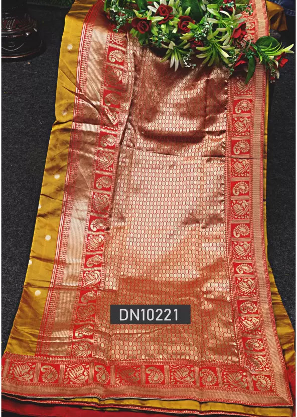 Woven Banarasi Jacquard Saree (Yellow)