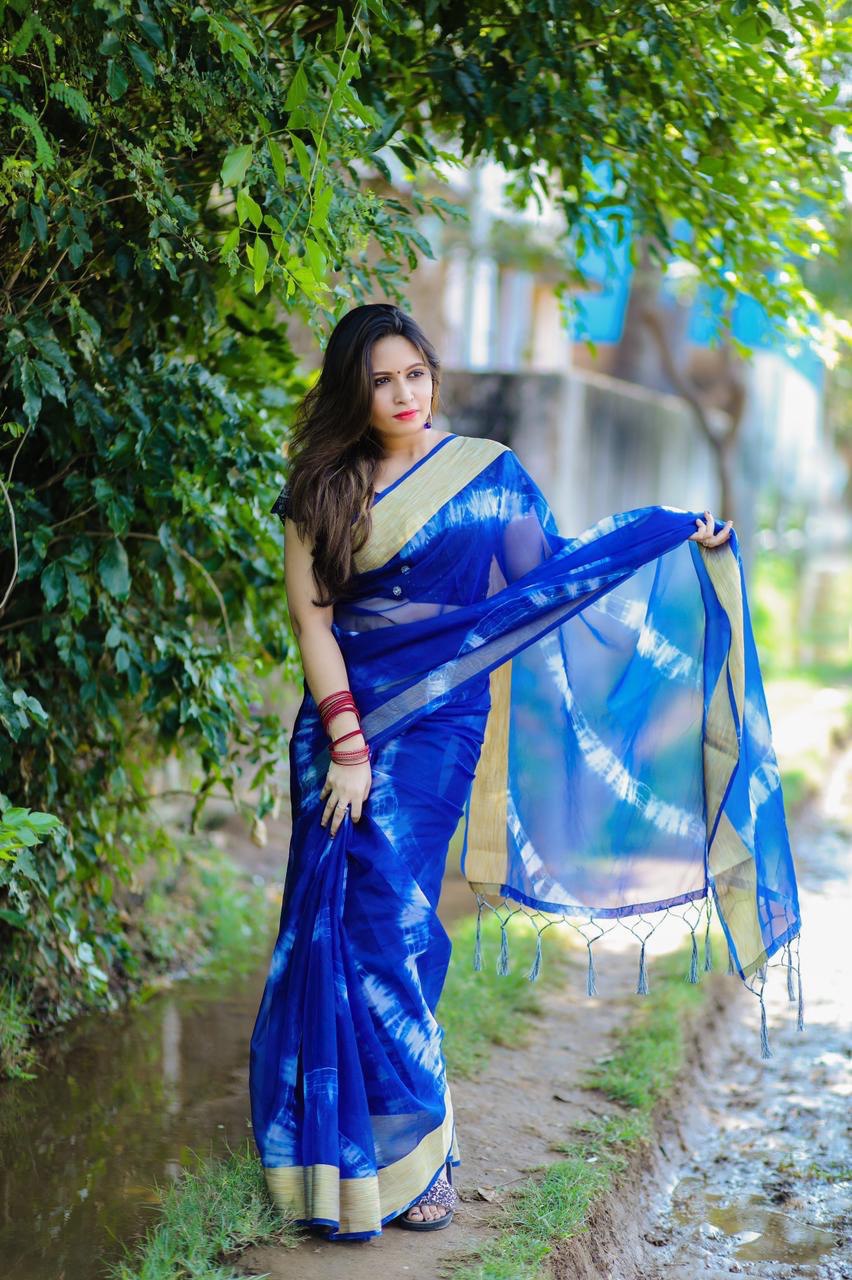 organza saree with jacquard weaving border