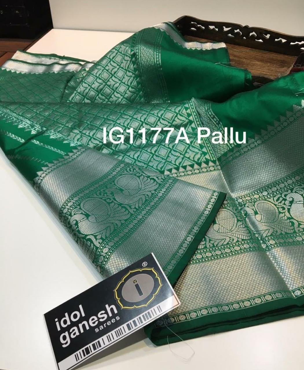 Enchanting Silver Zari Woven Banarasi Jacquard Silk Saree