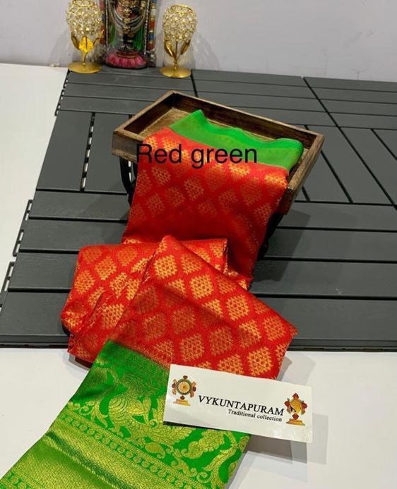 Contemporary Multicolor Lichi Soft Silk Saree, a Versatile Choice for Casual Wear