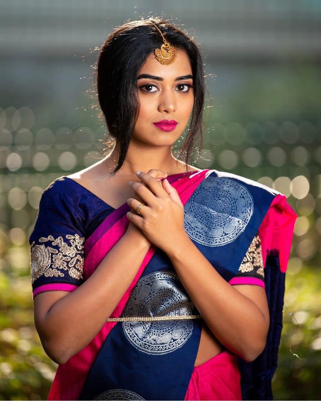 Enchanting Pink Zari Woven Kanjivaram Pure Art Silk Saree for Special Occasions