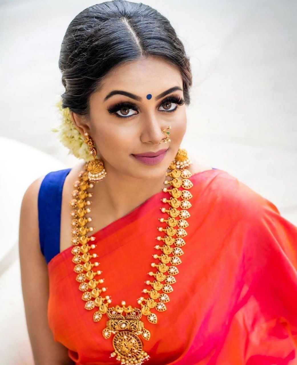 Comfortable Chic: Organic Banarasi Soft Silk Saree, Ideal for Regular Wear with a Natural Feel