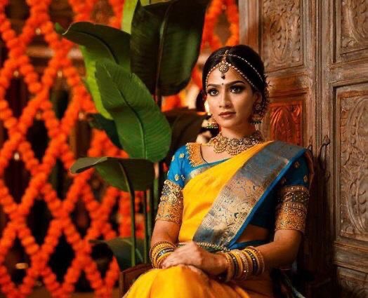 Traditional Yellow Zari Woven Banarasi Soft Silk Saree