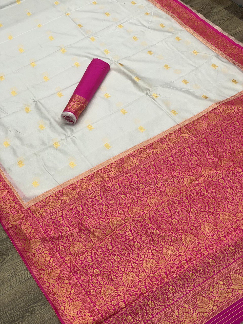white golden zari weaving silk for women