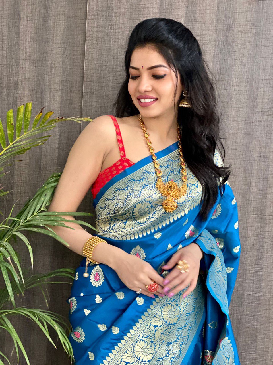 jacquard saree for wedding
