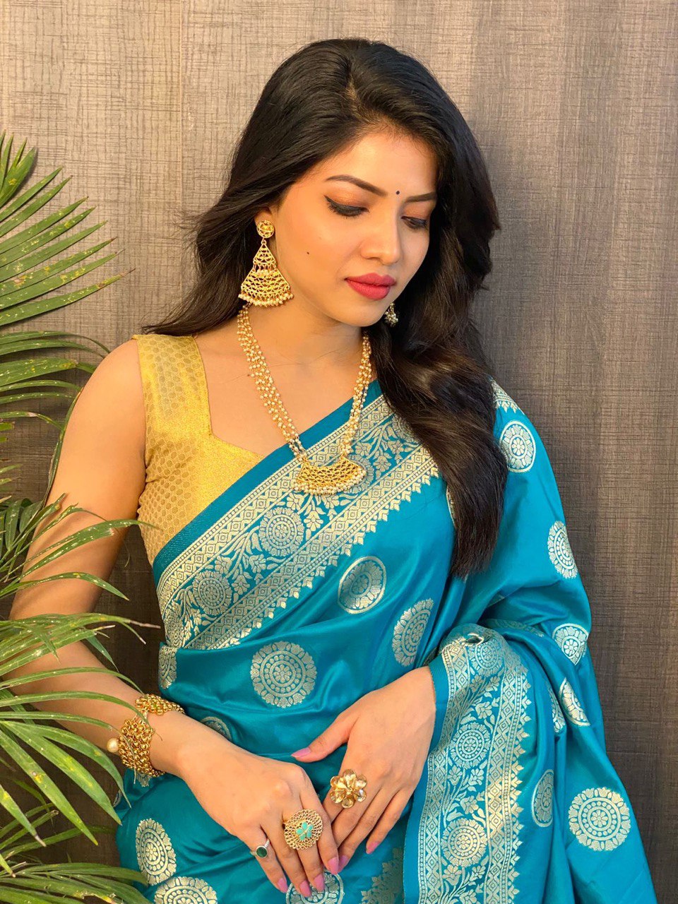 Regal Pure Silk Saree in Blue with Lovely Tassels for a Graceful Look