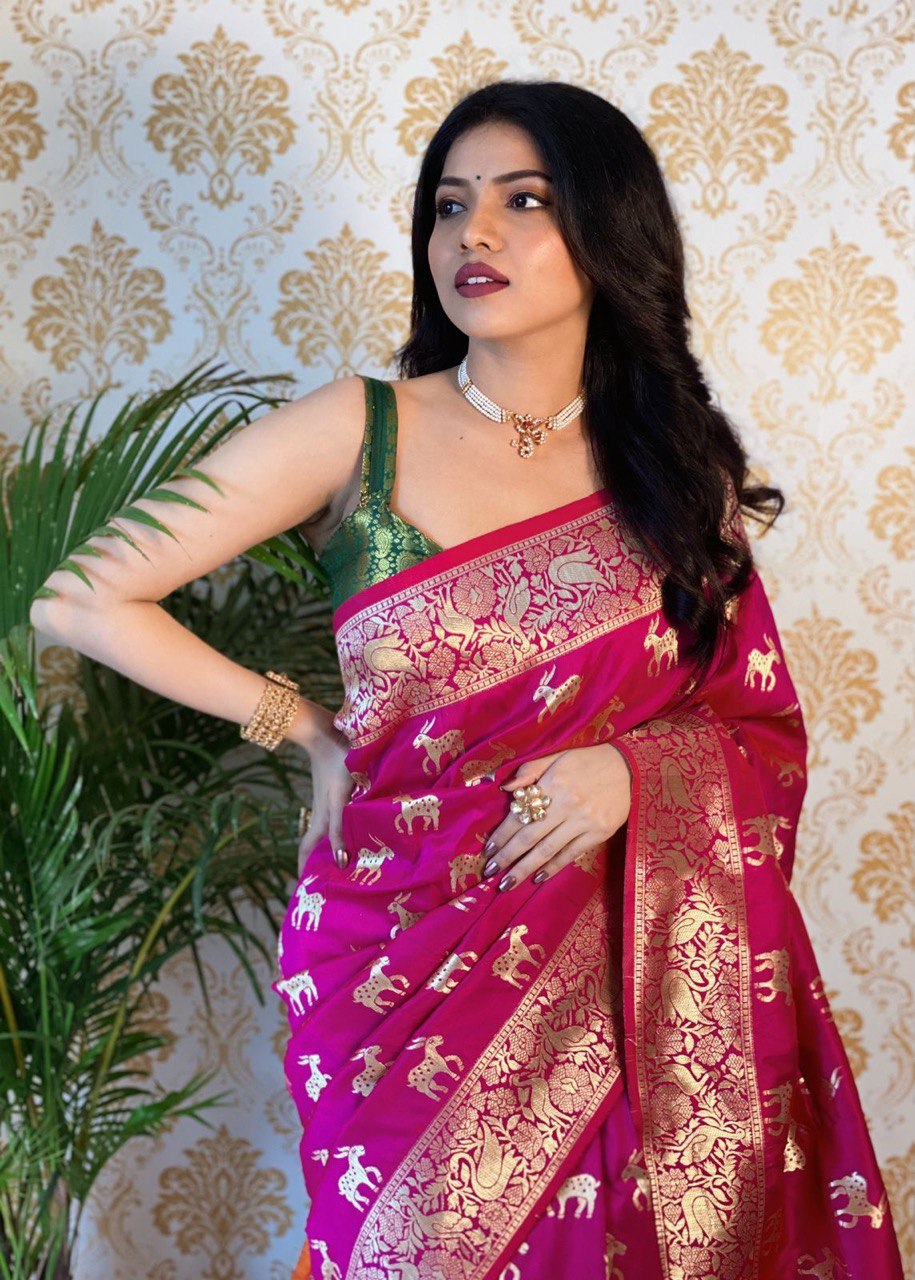 Graceful Safari: Pink Animal Printed Banarasi Art Silk Saree, Capturing the Essence of the Jungle in Fashion