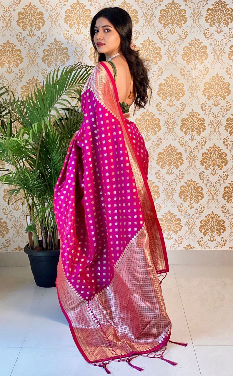 jacquard saree for wedding