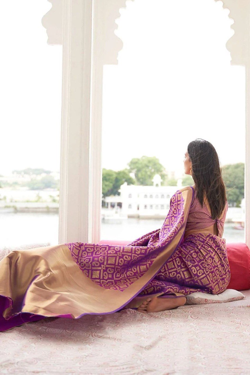 kanjivaram jacquard soft silk saree