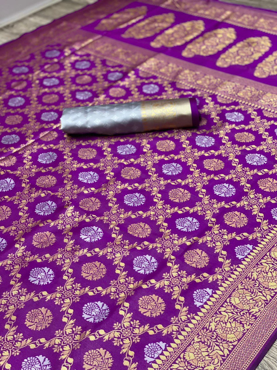 floral printed paithani silk saree