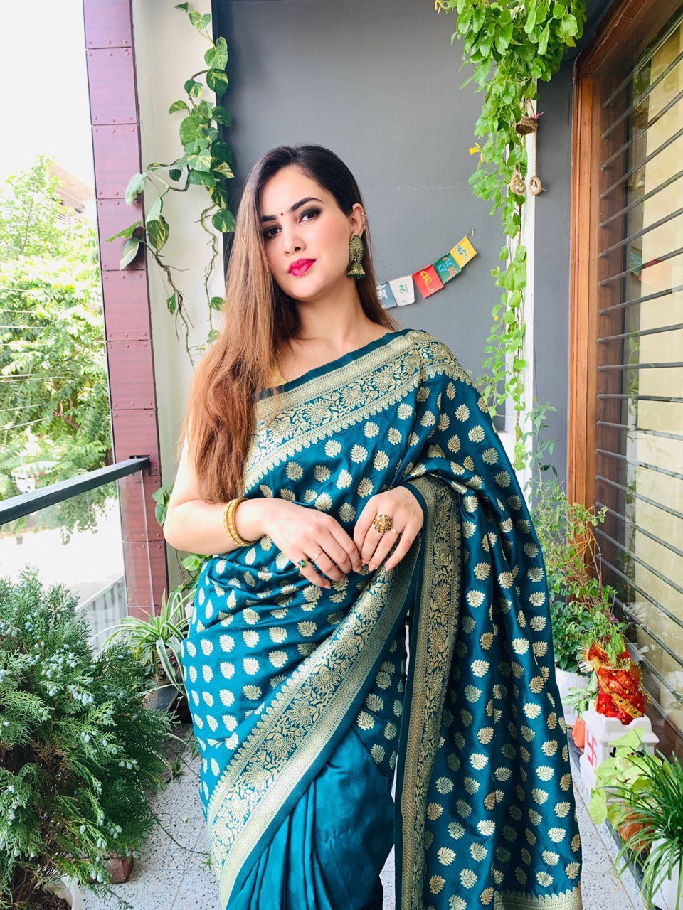 Divine Elegance: Multicolor Temple Border Banarasi Pure Silk Saree, Adorned with Intricate Temple Designs, Symbolizing Timeless Beauty