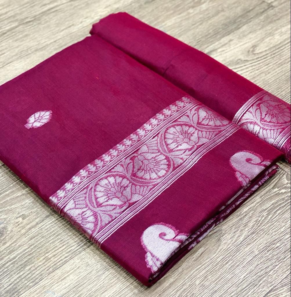 Radiant Maroon Banarasi Pure Cotton Silk Saree, Enhanced by Jacquard Design, Bringing Timeless Beauty to Your Wardrobe