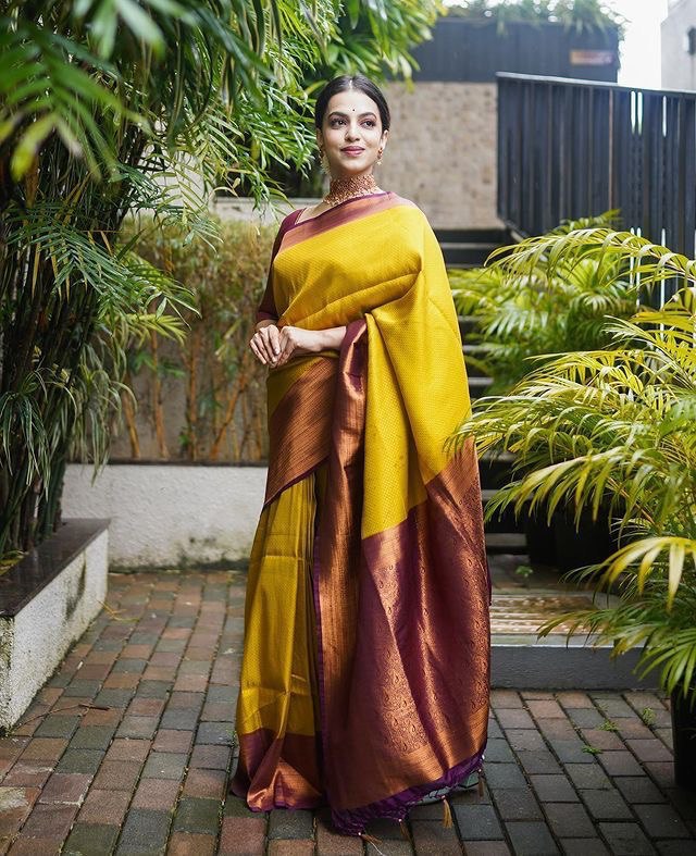 yellow saree for women