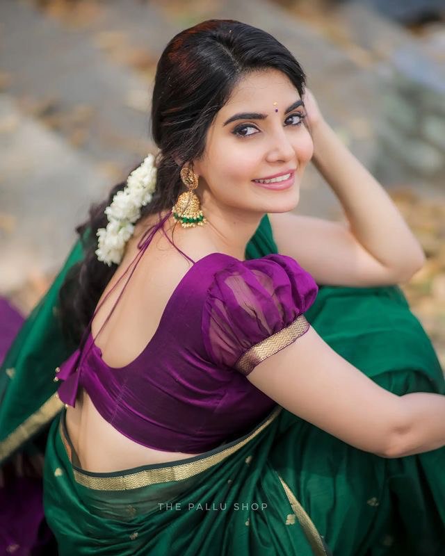 green self linen cotton saree with zari woven design