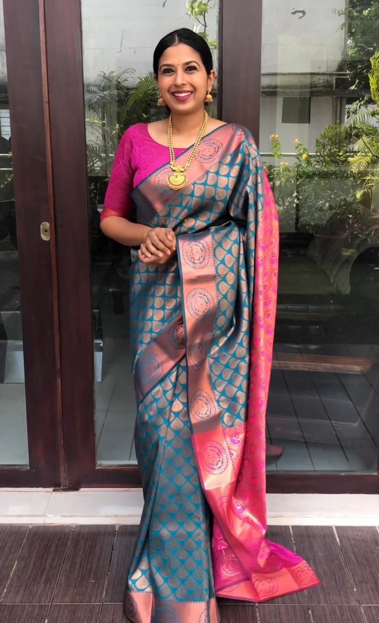 Luxurious Soft Silk Saree in Blue Adorned with Elaborate Zari Work