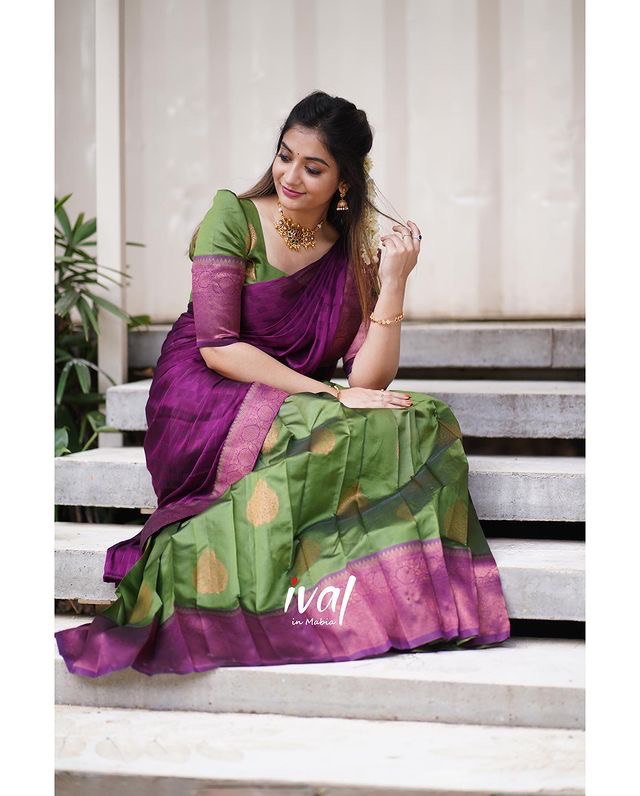Enchanting Green Pure Zari Weaving Half Saree, Crafted with Precision and Artistry