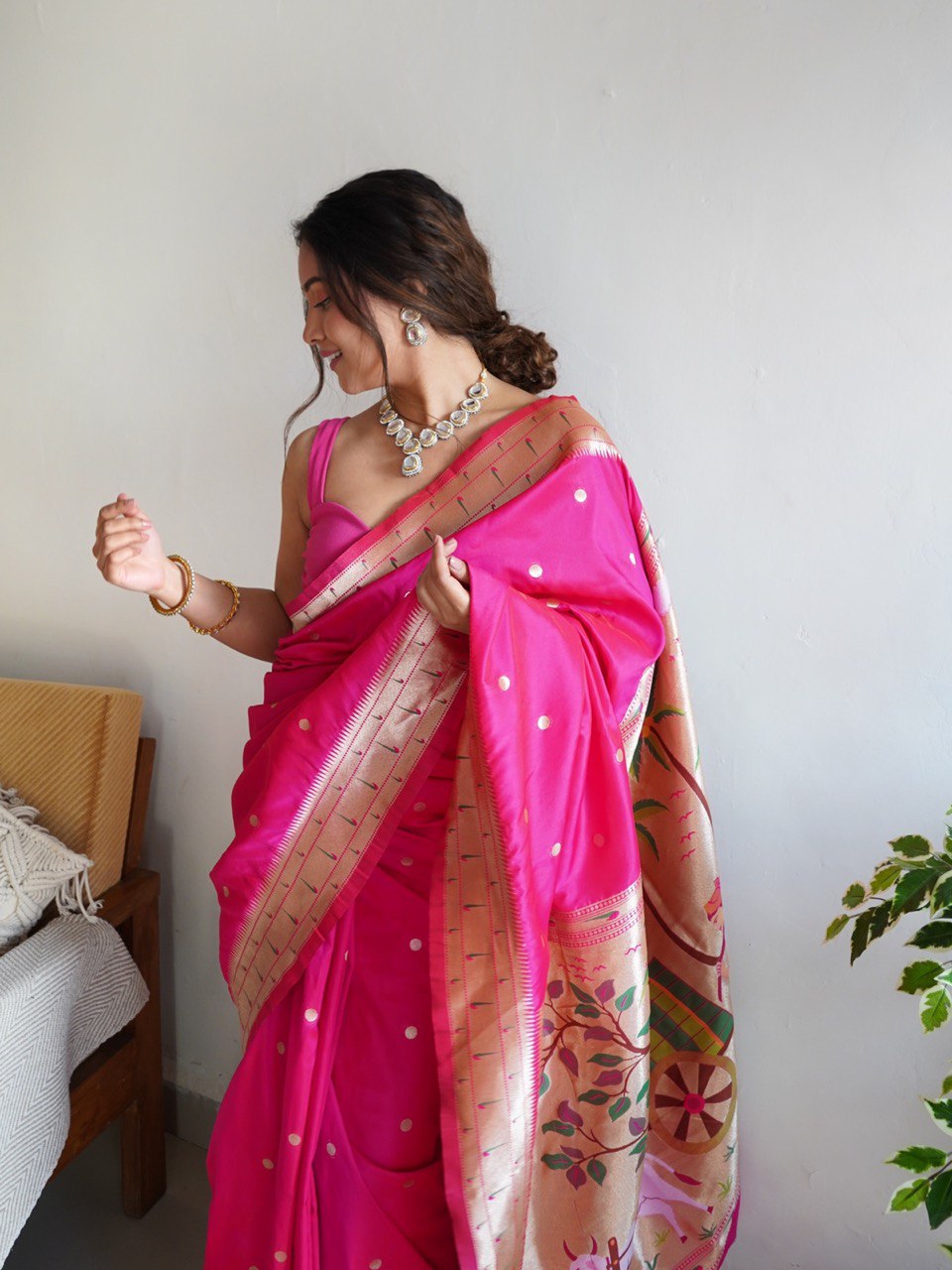 golden zari woven kanjivaram silk saree