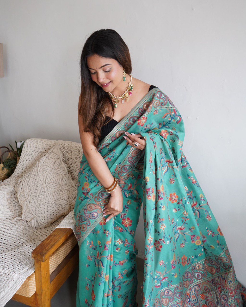 kashmiri indian wedding saree