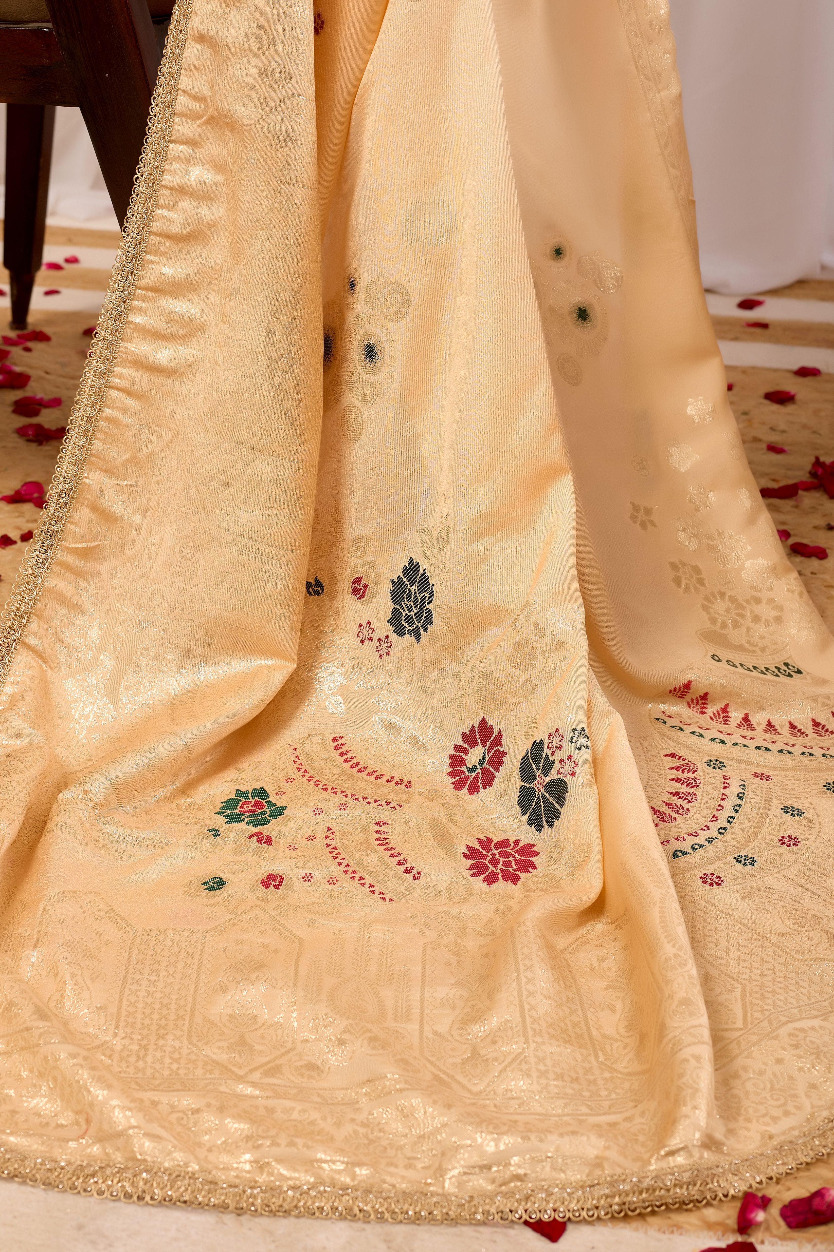 Beige Soft Silk Saree with Minimal Floral Motifs, Elegant Subtle Border, Classic Pallu and Matching Blouse Piece