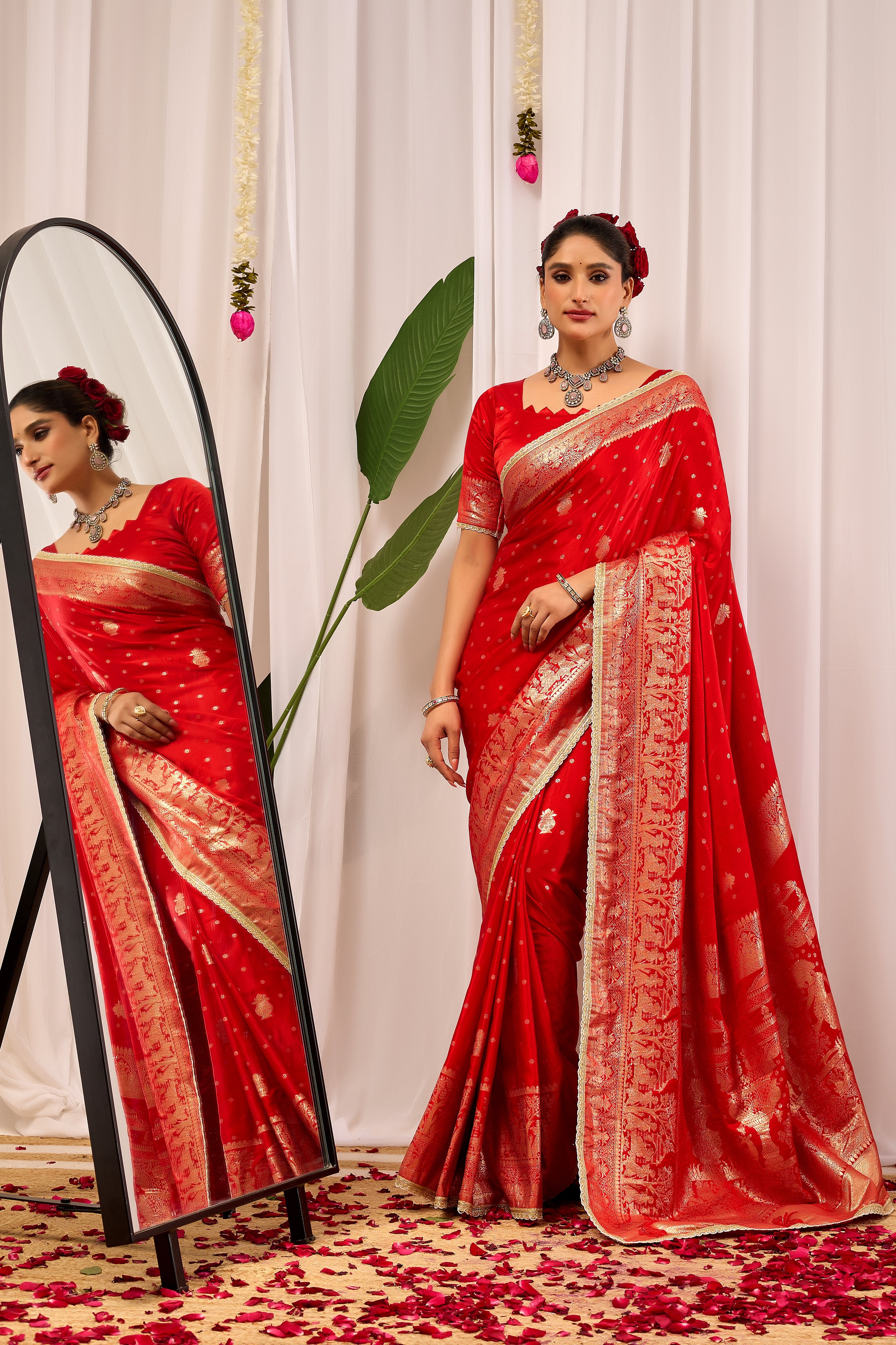 Sindoor Elegance – Crimson Red Satin Silk Saree with Heritage Gold Zari Weaving