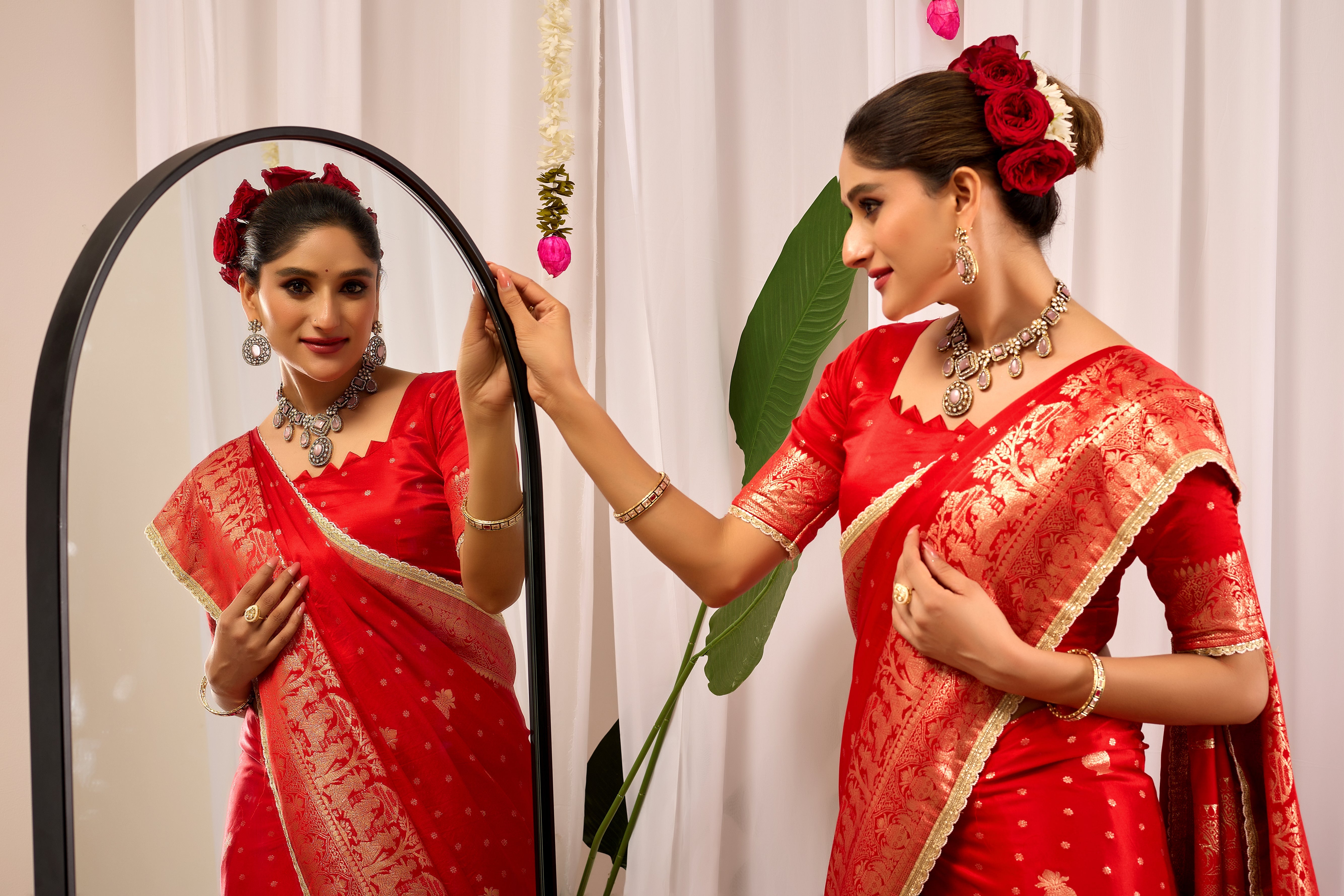 Sindoor Elegance – Crimson Red Satin Silk Saree with Heritage Gold Zari Weaving