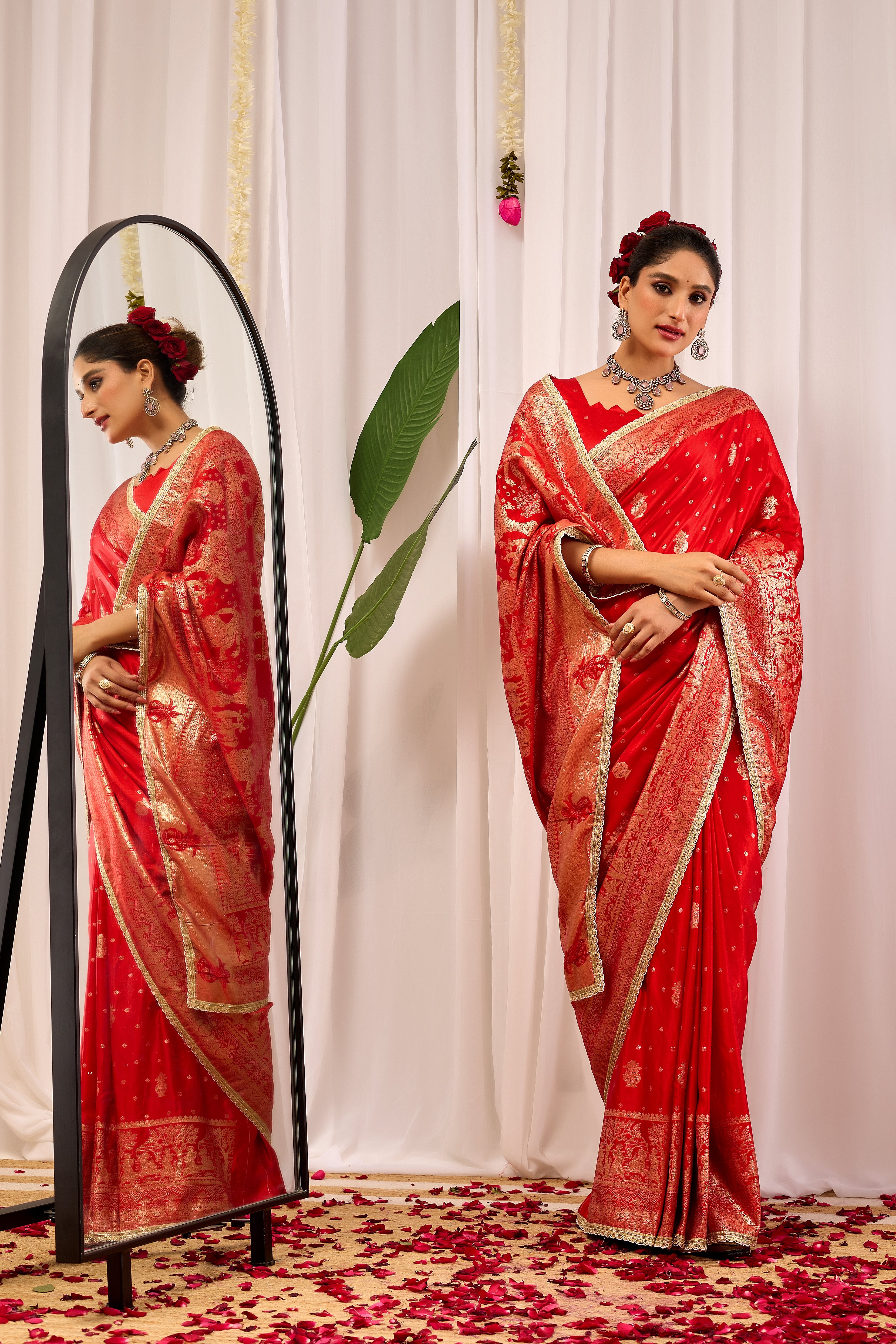 Sindoor Elegance – Crimson Red Satin Silk Saree with Heritage Gold Zari Weaving