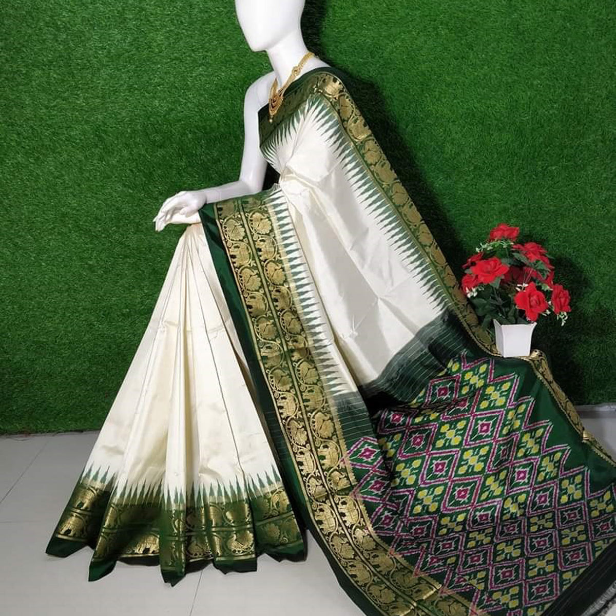 White Zari Kanchi Green Border Saree With Patola Design Blouse