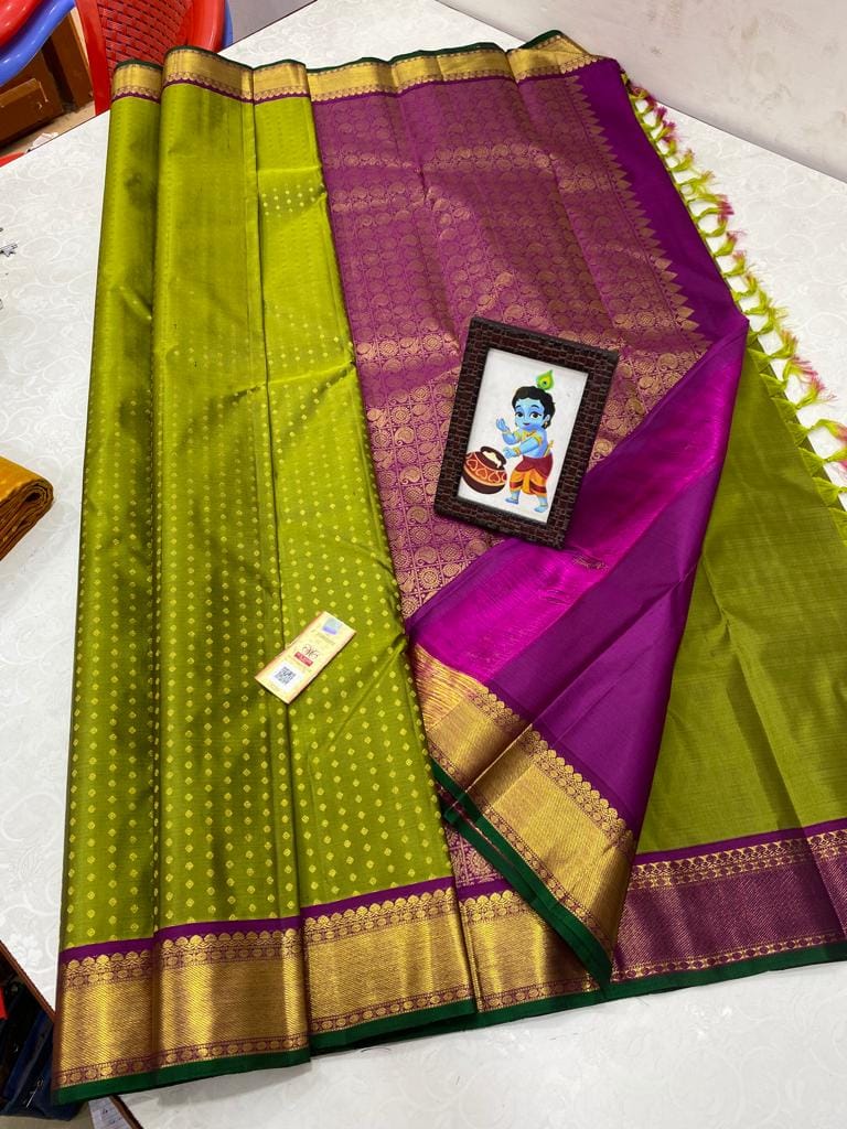 Crafted for Generations: The Grandeur of Handloom Butta