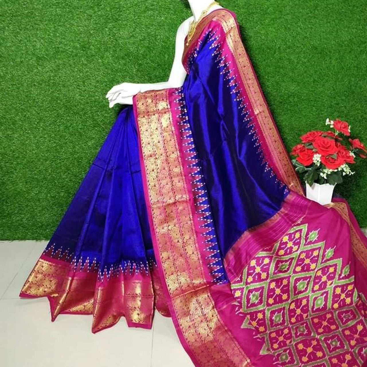 Blue Kanchi Border Plain Blue Saree With Patola Design Blouse