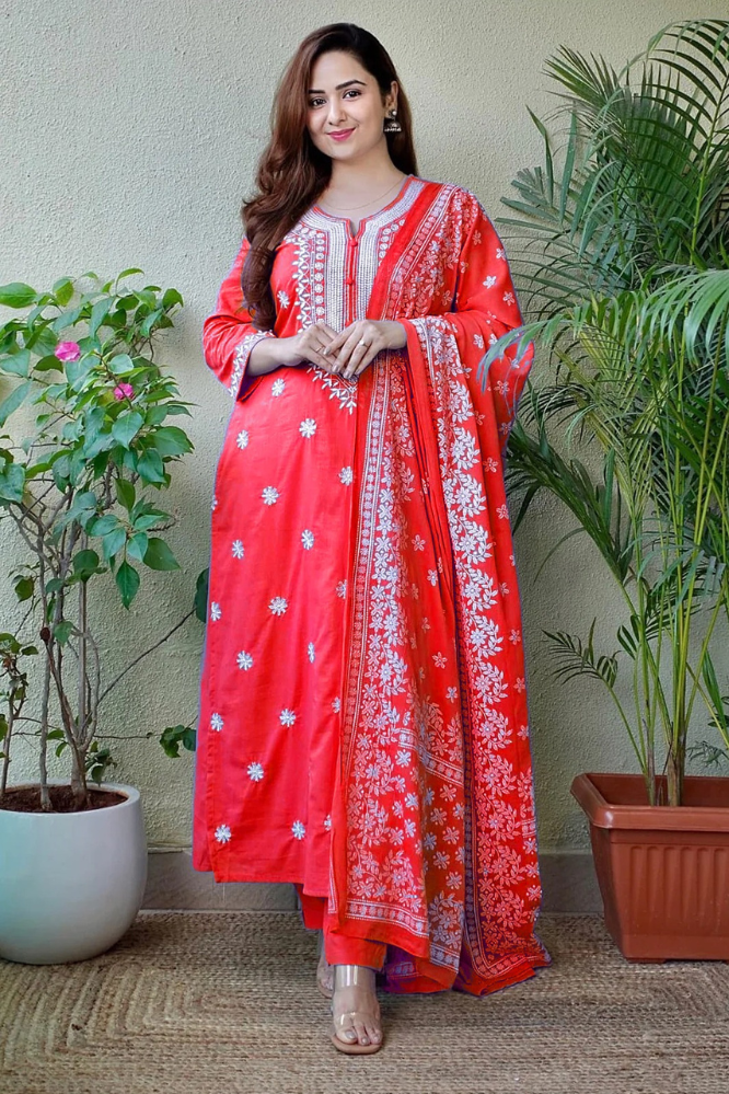 Red Rayon Ethnic Suit Set With Dupataa